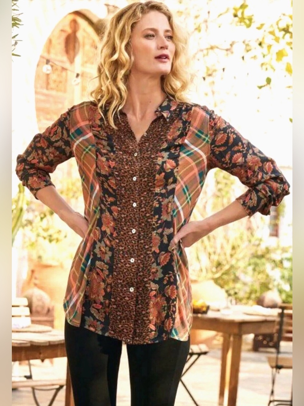 Soft Surroundings Icon Print Mix Button Down